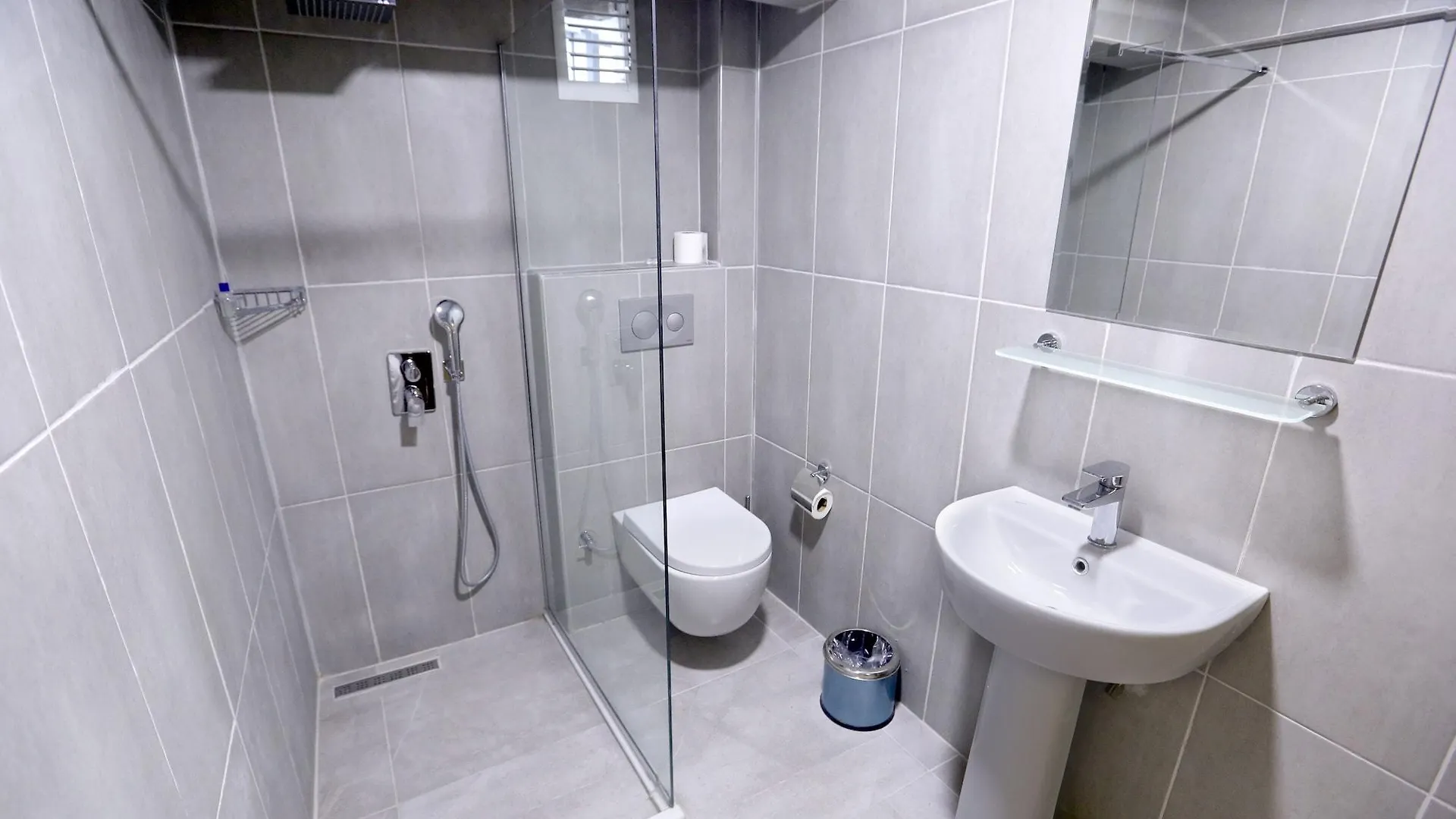 ***  אנטליה Kivrak Hotel טורקיה