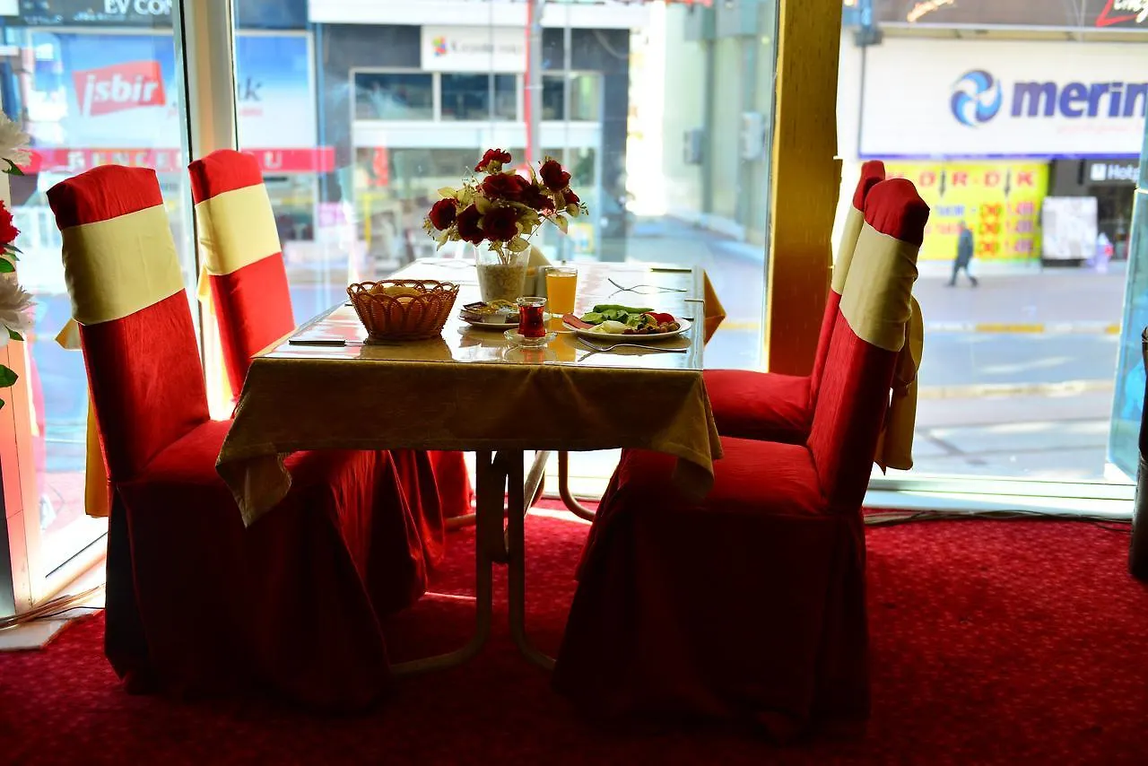 אנטליה Kivrak Hotel טורקיה